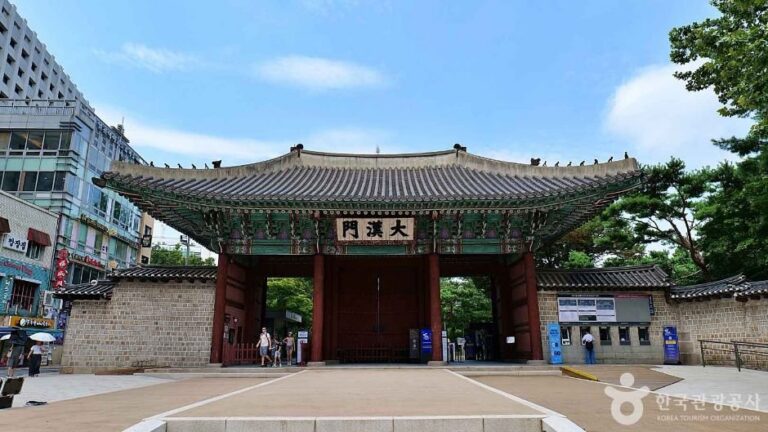 [Seoul] Deoksugung Palace’s Daehanmun Gate (덕수궁 대한문)
