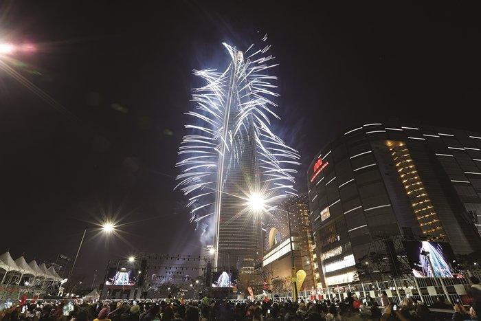 [Seoul] Lotte World Tower & Mall (롯데월드타워&롯데월드몰)