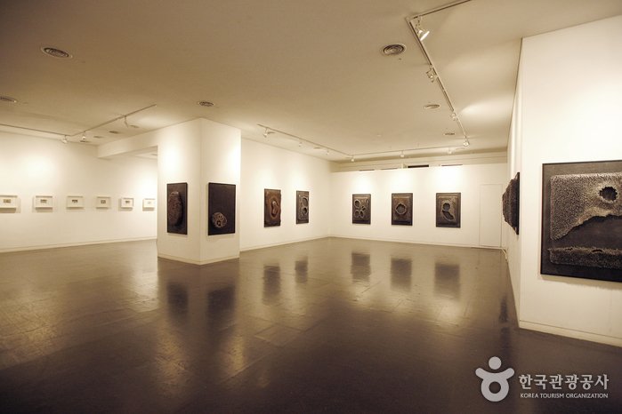 [Seoul] Seoul Art Center Gongpyeong Gallery (서울아트센터 공평갤러리)