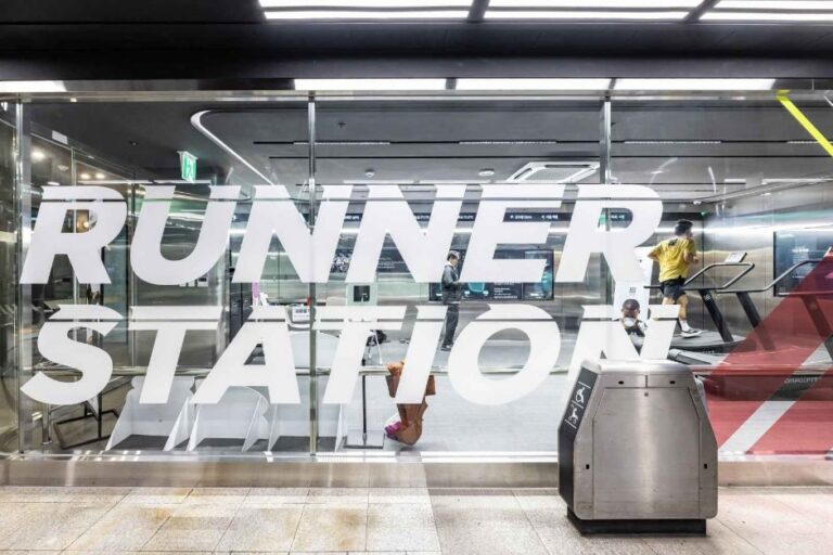 [Seoul] Runner Station at Yeouinaru Station (여의나루역 러너스테이션)