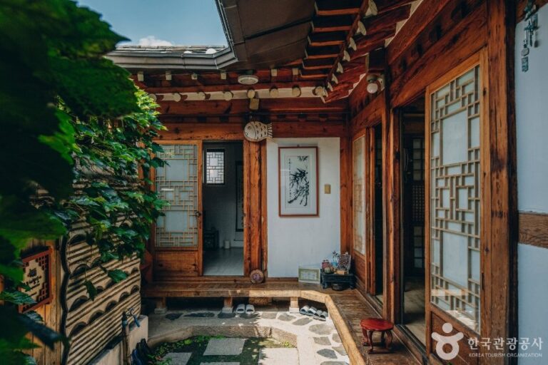 [Seoul] Inwoohouse [Korea Quality] / 인우하우스 [한국관광 품질인증]