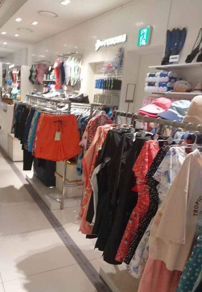 [Seoul] Renoma Swim [Tax Refund Shop] (레노마 수영복)