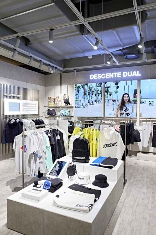 [Seoul] Descente – Lotte Factory Gasan Branch [Tax Refund Shop] (데상트 롯데팩토리 가산)