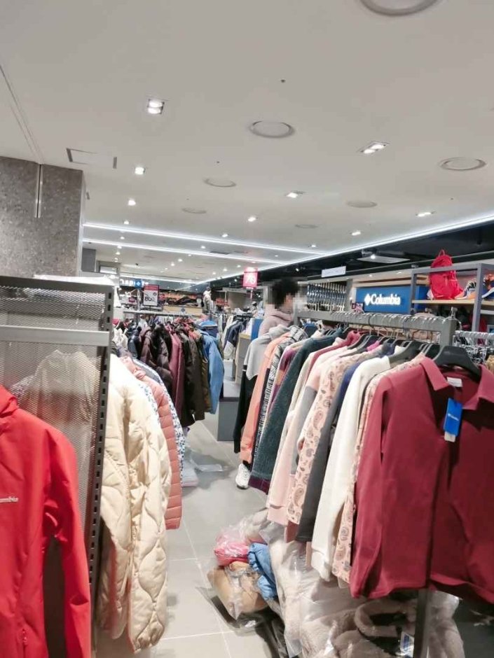 [Seoul] Columbia – NC Singuro Branch [Tax Refund Shop] (컬럼비아 nc신구로)