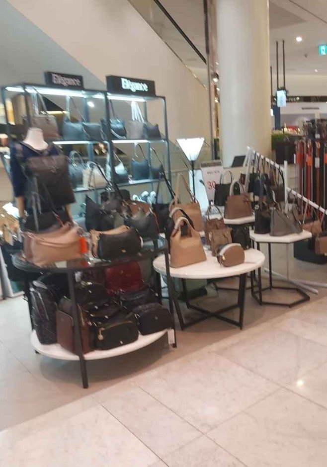 [Seoul] Elégance [Tax Refund Shop] (엘레강스)