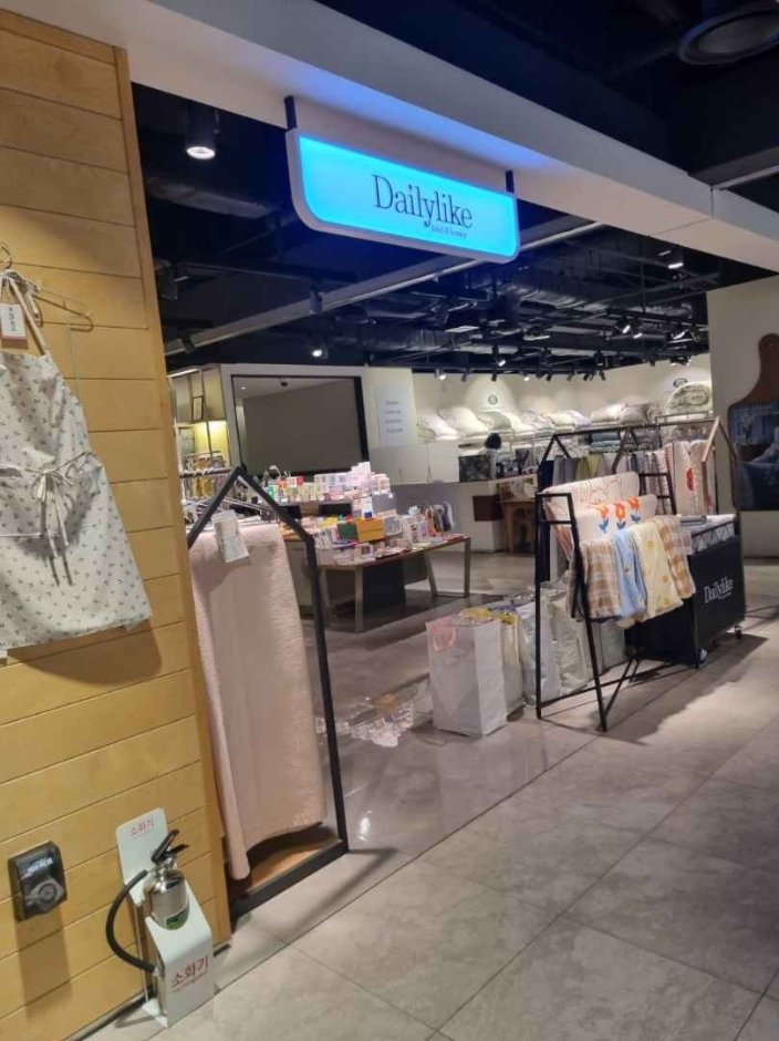 [Seoul] Daily Like [Tax Refund Shop] (데일리라이크)
