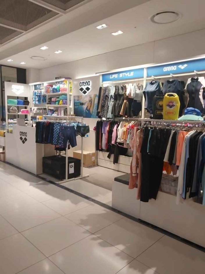 [Seoul] Arena [Tax Refund Shop] (아레나)