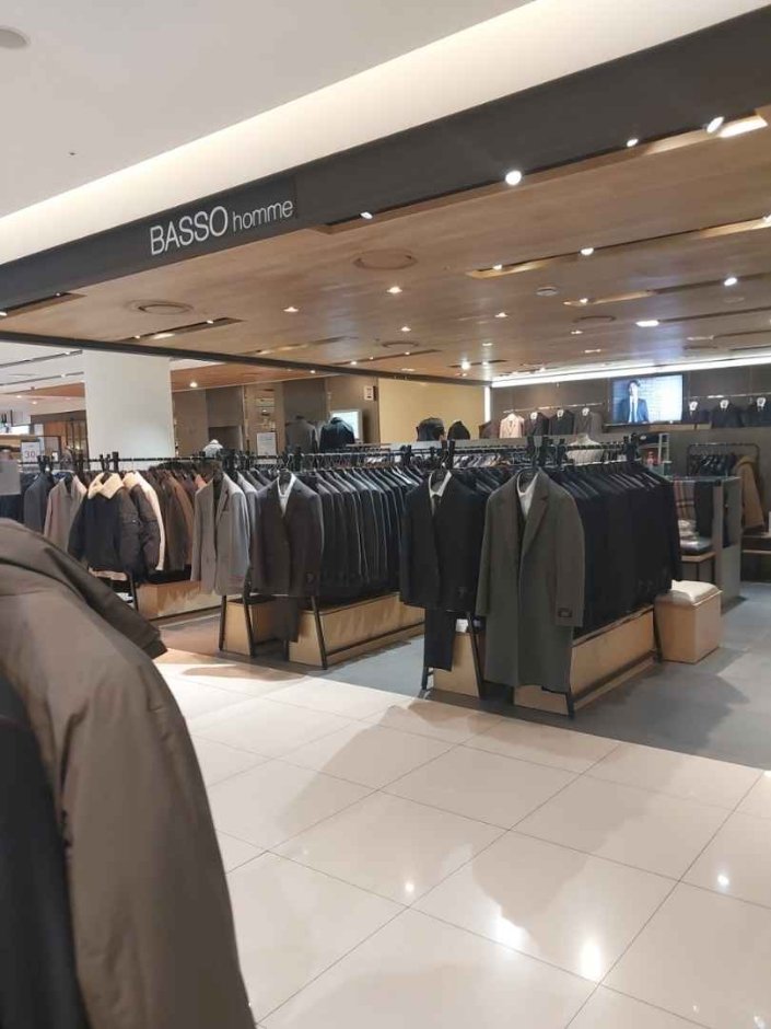 [Seoul] BASSO homme [Tax Refund Shop] (바쏘옴므)