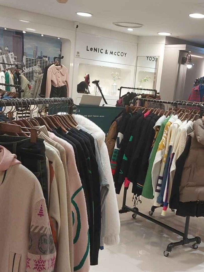 [Seoul] LeNIC & McCOY [Tax Refund Shop] (르니앤맥코이)