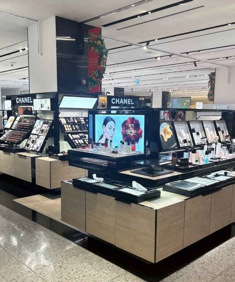 [Seoul] Chanel Cosmetics  [Tax Refund Shop] (샤넬 코스메틱)