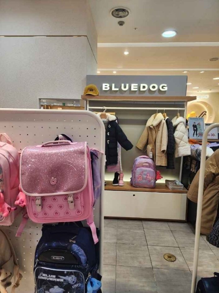 [Seoul] Bluedog [Tax Refund Shop] (블루독)