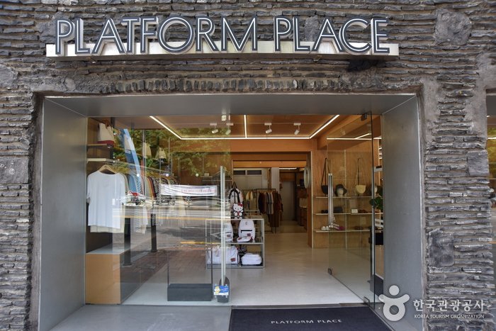[Seoul] PLATFORM PLACE HANNAM[Korea Quality]/플랫폼 플레이스(한남점)[한국관광 품질인증]