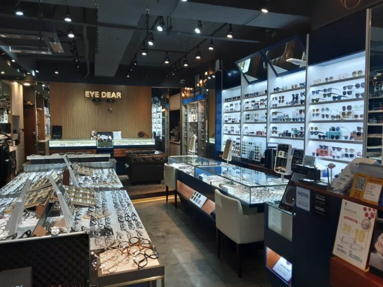 [Seoul] Eye Dear – Apgujeong Branch [Tax Refund Shop] (아이디어 압구정 [사후면세점])