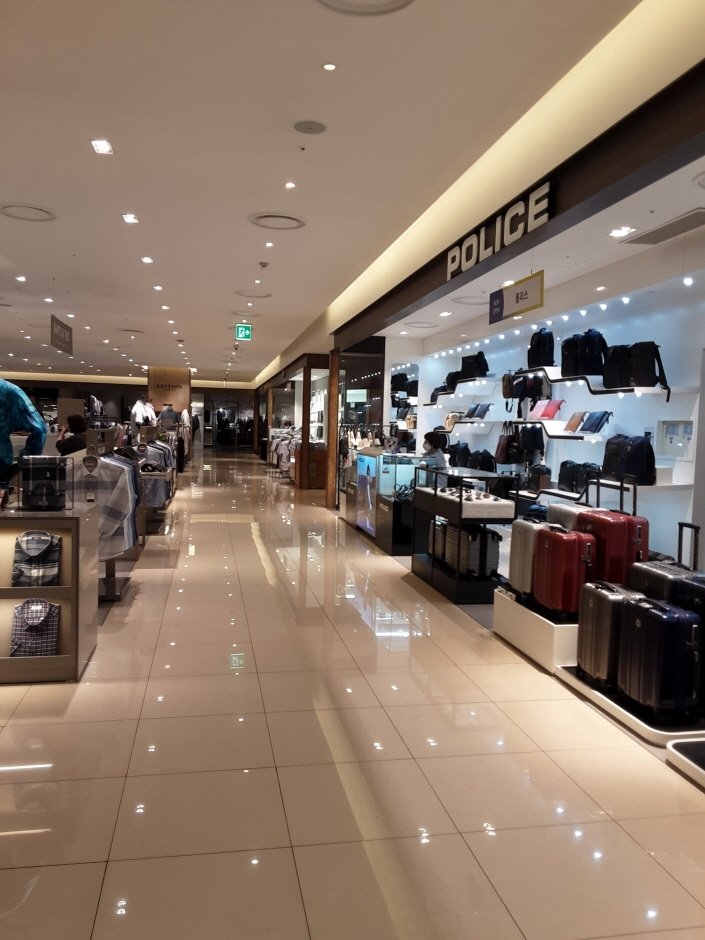 [Seoul] Hyundai Department Store – D-CUBE City Branch [Tax Refund Shop] (현대백화점 디큐브시티)