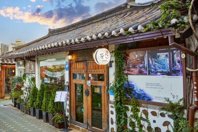 [Seoul] Tteulan Teahouse (뜰안)