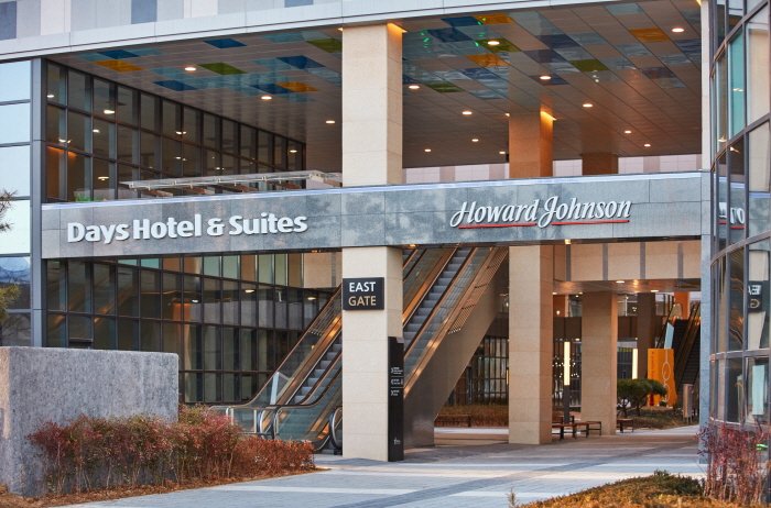 [Incheon] Howard Johnson Hotel Incheon Airport/ 하워드 존슨 인천 에어포트