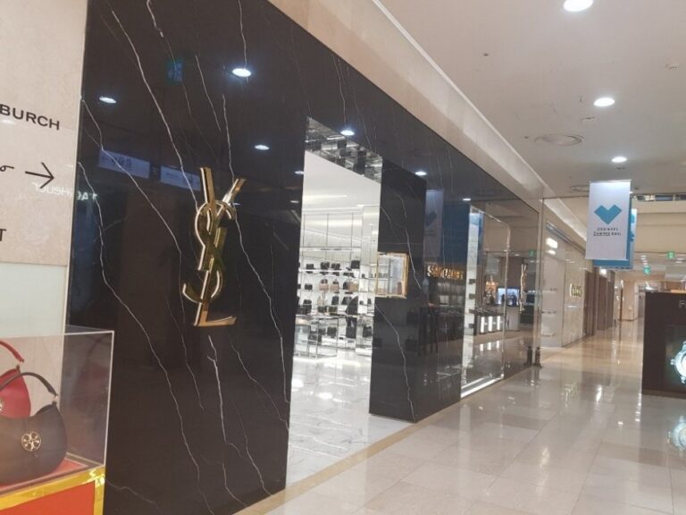 [Daegu] YSL – Lotte Daegu Branch [Tax Refund Shop] (입생로랑 롯데 대구점)