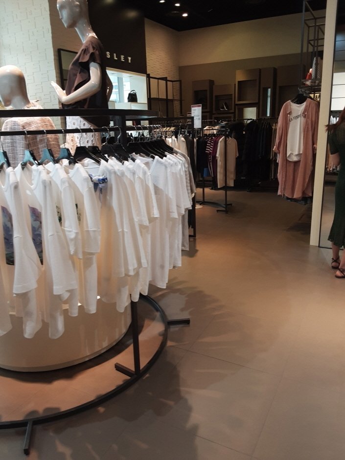 [Daegu] Sisley – Esiapolis Branch [Tax Refund Shop] (시슬리 이시아폴리스)