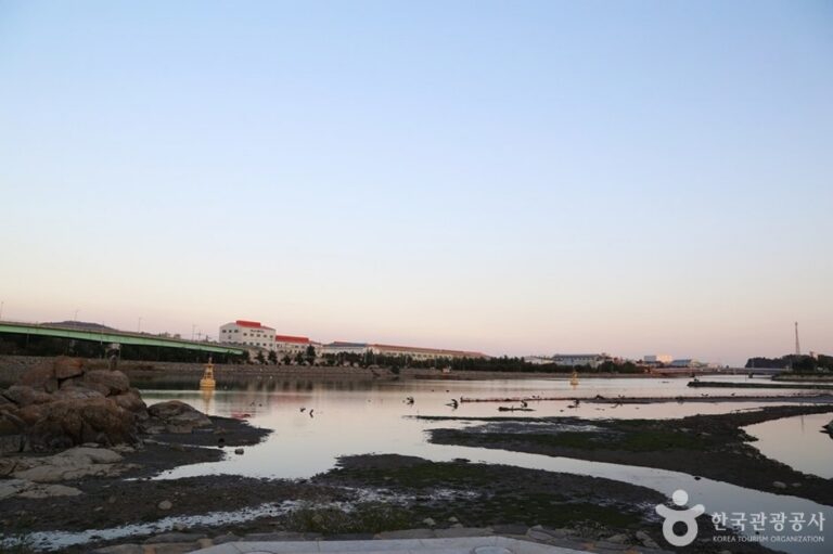[Busan] Mangsando Island, Yujuam, Yujubigak (망산도·유주암·유주비각)