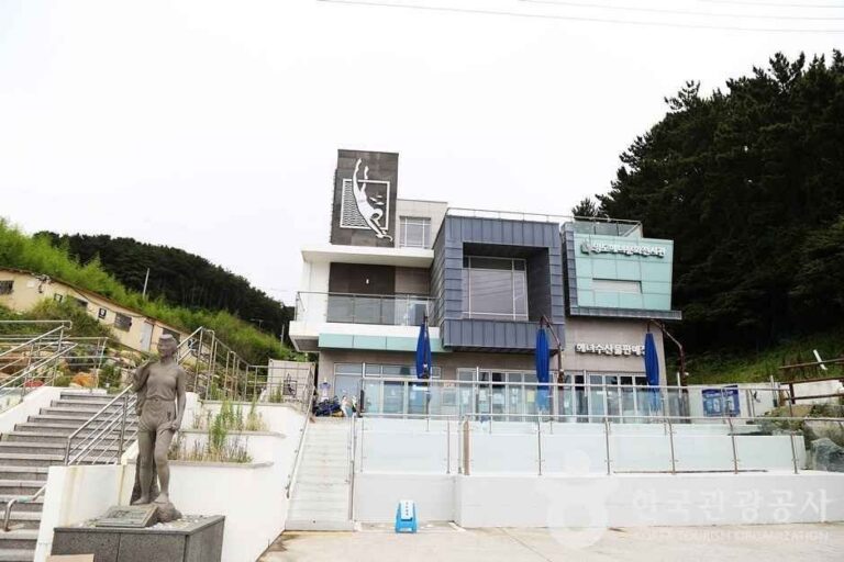[Busan] Yeongdo Haenyeo Culture Exhibition Hall (영도해녀문화전시관)