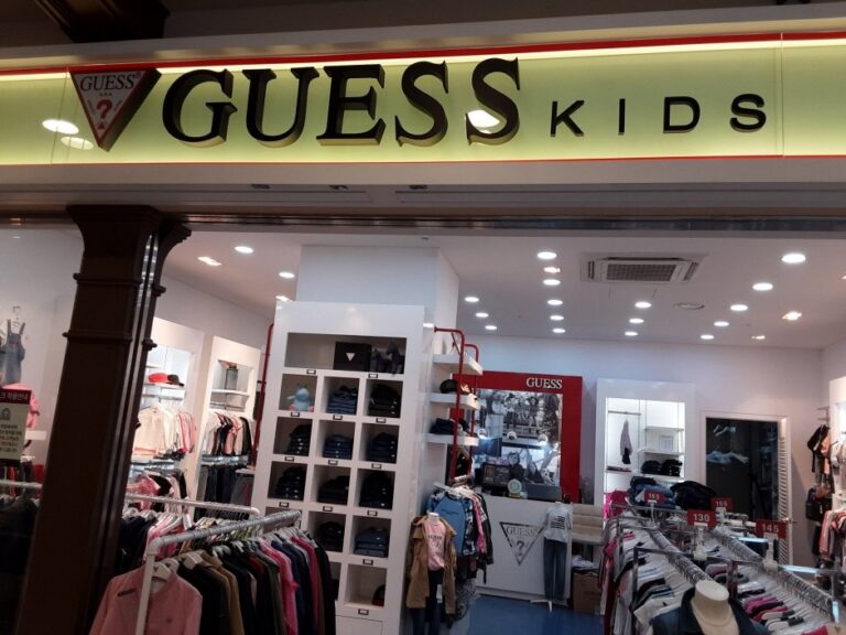 [Busan] Guess Kids – Shinsegae Busan Branch [Tax Refund Shop] (게스키즈 신세계부산)