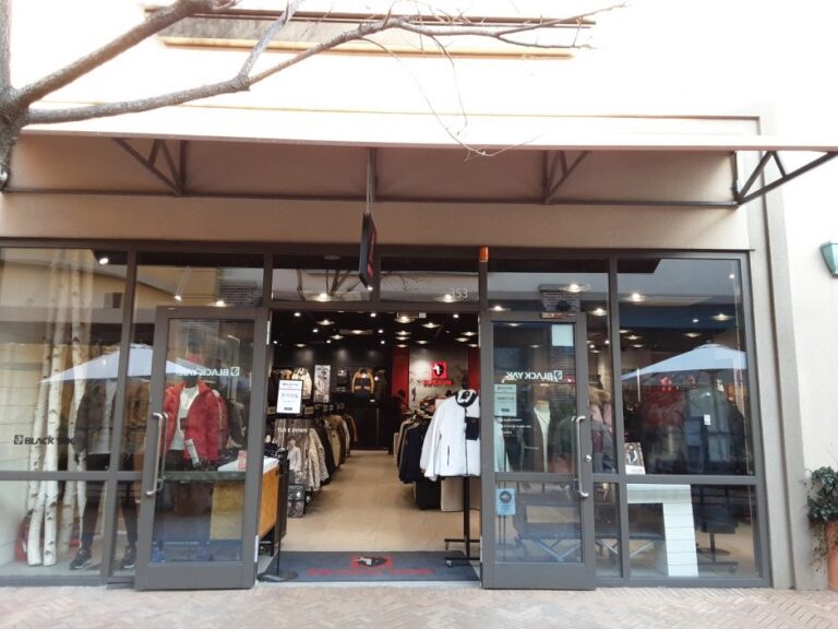 [Busan] Black Yak – Shinsegae Busan Branch [Tax Refund Shop] (블랙야크 신세계부산)