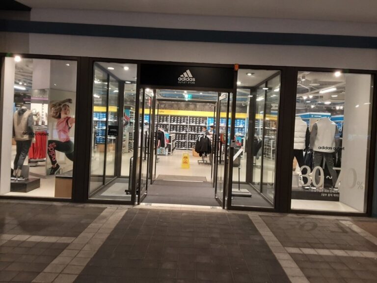 [Busan] Adidas – Lotte Outlets Dongbusan Branch [Tax Refund Shop] (아디다스 롯데아울렛 동부산점)
