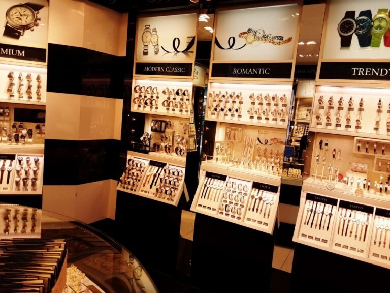 [Busan] Lloyd – Gwangbok Branch [Tax Refund Shop] (로이드 광복)