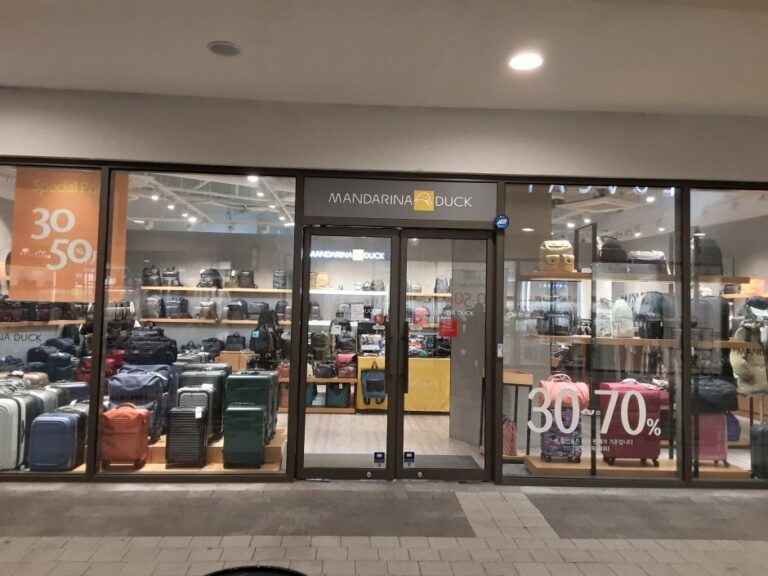 [Busan] Mandarina Duck – Lotte Dongbusan Branch [Tax Refund Shop] (만다리나덕 롯데동부산)