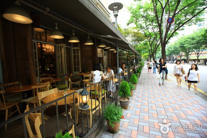 [Gyeonggi-do] Bundang Jeongja-dong Café Street (분당 정자동 카페거리)