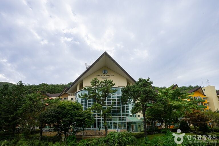 [Gyeonggi-do] Hanwha Resort Sanjeonghosu Annecy Hot Spring (한화리조트 산정호수 안시 온천사우나)