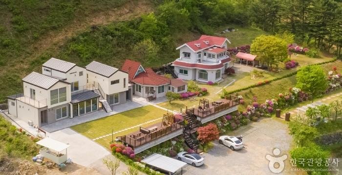 [Gyeonggi-do] Lemongrass Pension (레몬그라스)