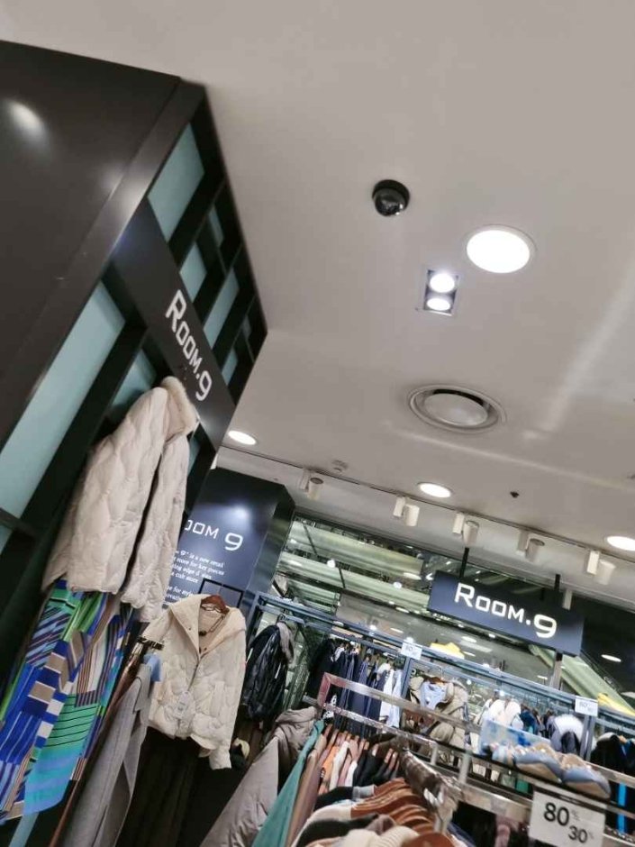 [Gyeonggi-do] Room9 – Newcore Pyeongchon Branch [Tax Refund Shop] (룸나인 뉴코아 평촌)