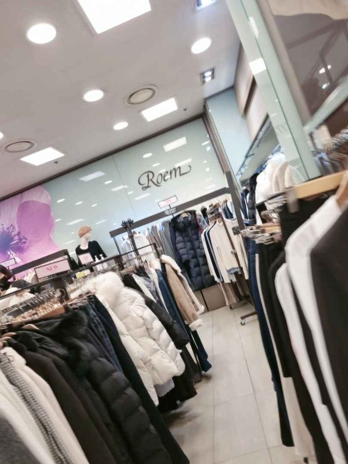 [Gyeonggi-do] Roem Girls – Newcore Sanbon Branch [Tax Refund Shop] (로엠걸즈 뉴코아 산본점)