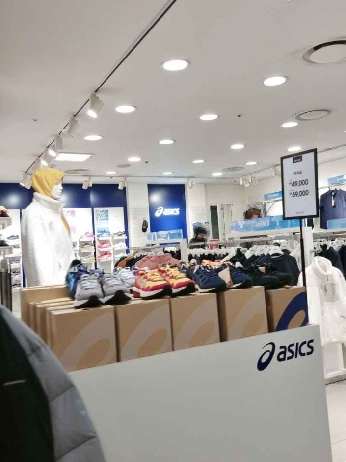 [Gyeonggi-do] Asics – Newcore Pyeongchon Branch [Tax Refund Shop] (아식스 뉴코아 평촌)