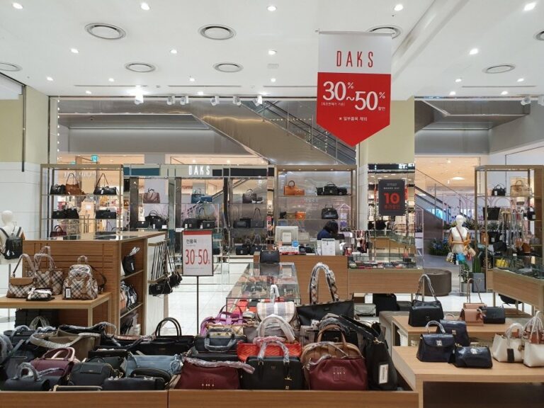 [Gyeonggi-do] Daks Bags [Tax Refund Shop] (닥스가방)