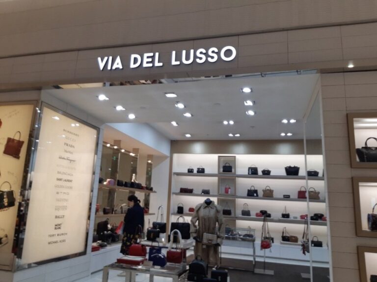 [Gyeonggi-do] Via Del Lusso – Lotte Pyeongchon Branch [Tax Refund Shop] (비아델루쏘 롯데평촌)