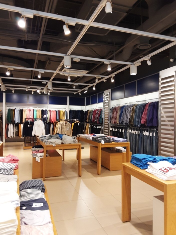 [Gyeonggi-do] SI Gap – Shinsegae Paju Branch [Tax Refund Shop] (SI 갭 신세계파주)