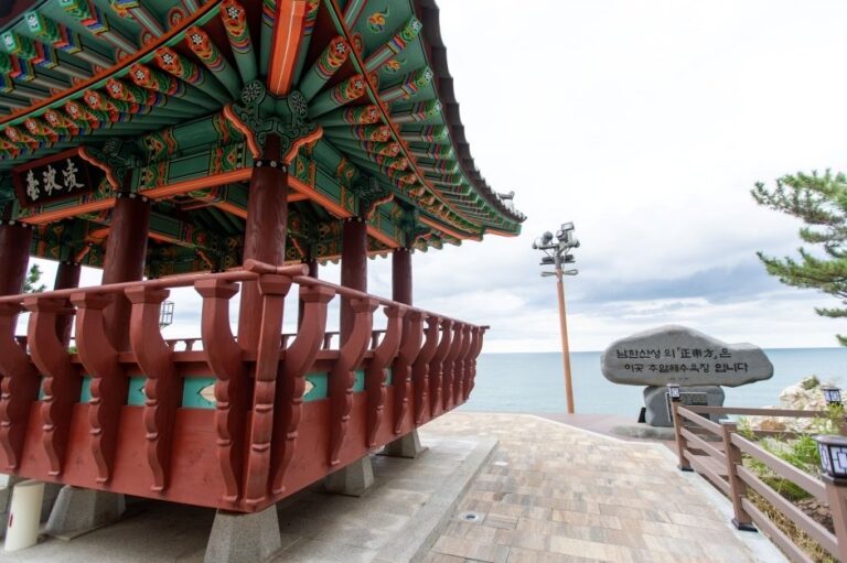 [Gangwon-do] Chuam Beach (추암해변)