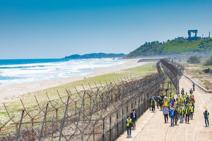 [Gangwon-do] DMZ Peace Trail (Goseong A/B Course) (DMZ 평화의 길(고성 A/B코스))