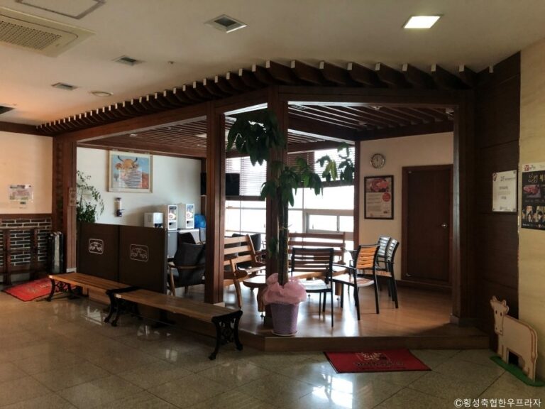 [Gangwon-do] Hoengseong Chukhyup Hanu Plaza Main Branch (횡성축협 한우프라자 본점)