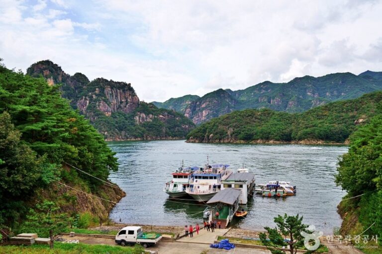 [Chungcheongbuk-do] Janghoe Quay (장회나루)