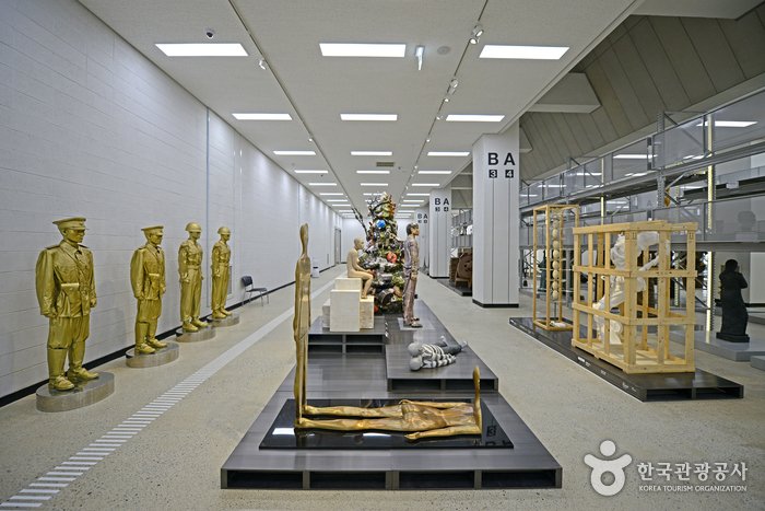 [Chungcheongbuk-do] Museum of Modern and Contemporary Art Cheongju [MMCA Cheongju] (국립현대미술관(청주관))