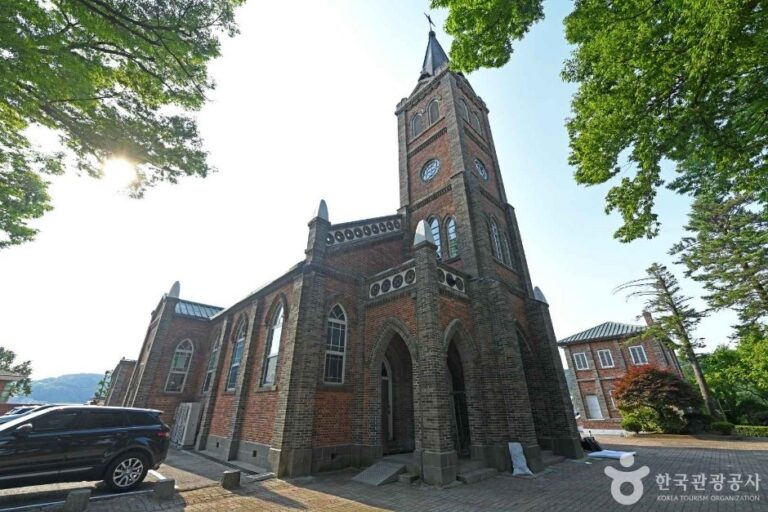 [Chungcheongnam-do] Gongju Jungdong Catholic Church (공주 중동성당)