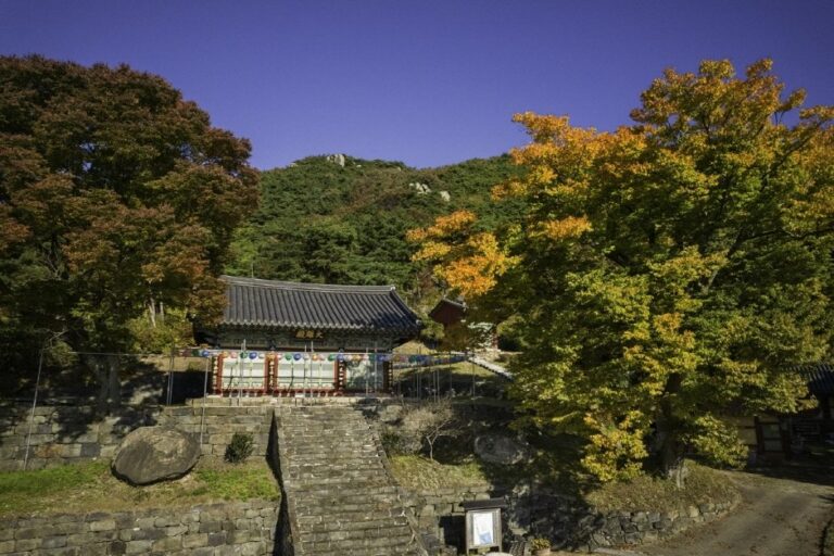 [Chungcheongnam-do] Hongseong Seongyeonsa Temple (석련사(홍성))