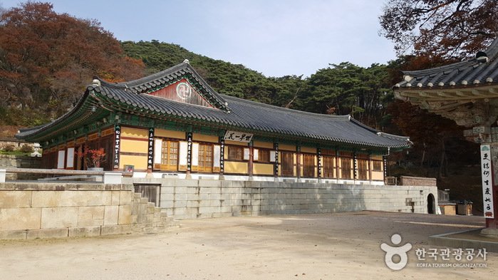 [Chungcheongnam-do] Sudeoksa Temple (수덕사)