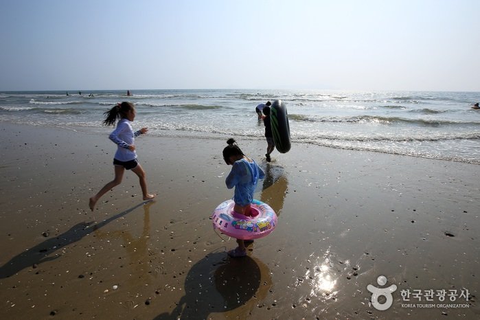 [Chungcheongnam-do] Mageompo Beach (마검포해수욕장)