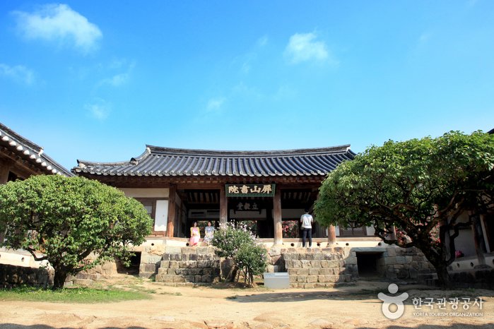 [Gyeongsangbuk-do] Byeongsanseowon Confucian Academy [UNESCO World Heritage] (병산서원 [유네스코 세계유산])