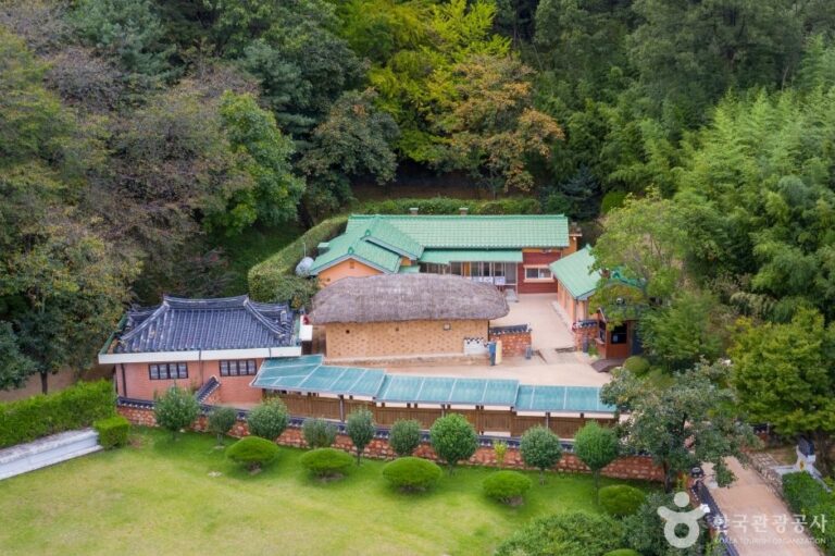 [Gyeongsangbuk-do] Birth Home of President Park Chung-hee (박정희 대통령 생가)