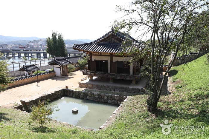 [Gyeongsangbuk-do] Imcheonggak House (안동 임청각)